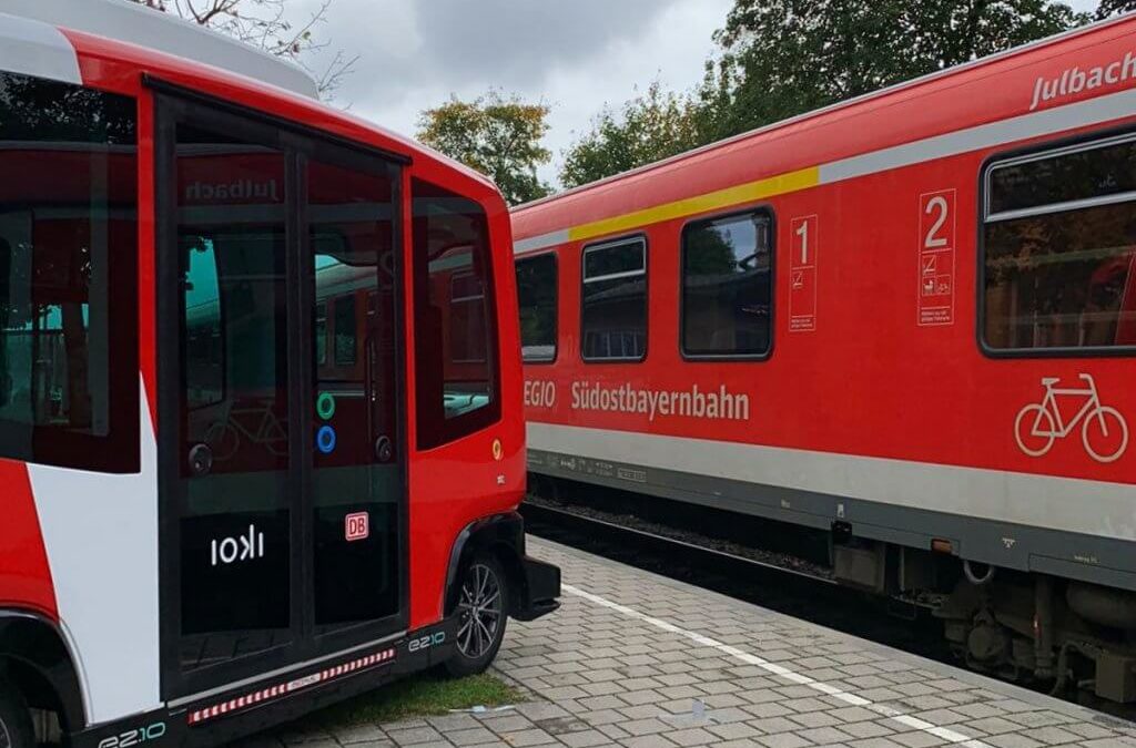 First in Germany: autonomous cars connect rural town Bad Birnbach with train station