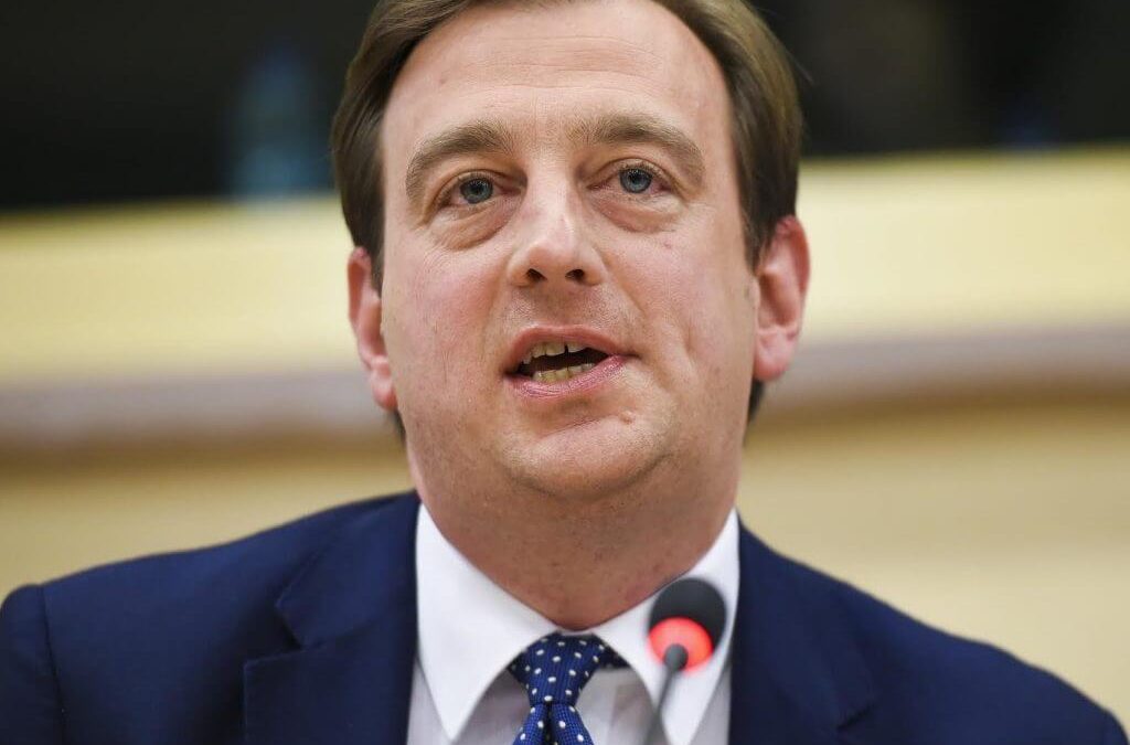 NACHGEFRAGT bei Dr. Tom Vöge