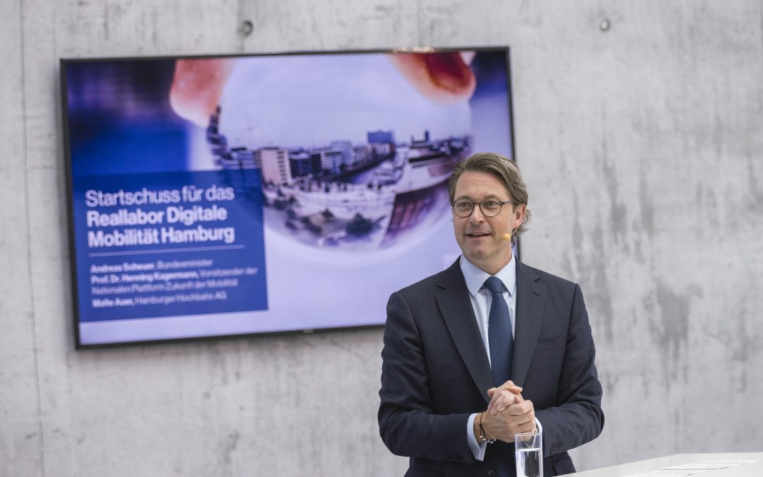 RealLabHH gestartet: Hamburg erprobt die   digitale Mobilität von morgen im Alltag
