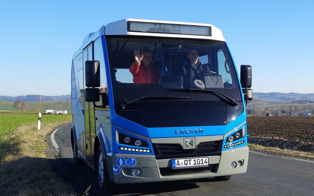 Neue Wege in der ländlichen Mobilität – Projekt SHIQ rollt an den Start