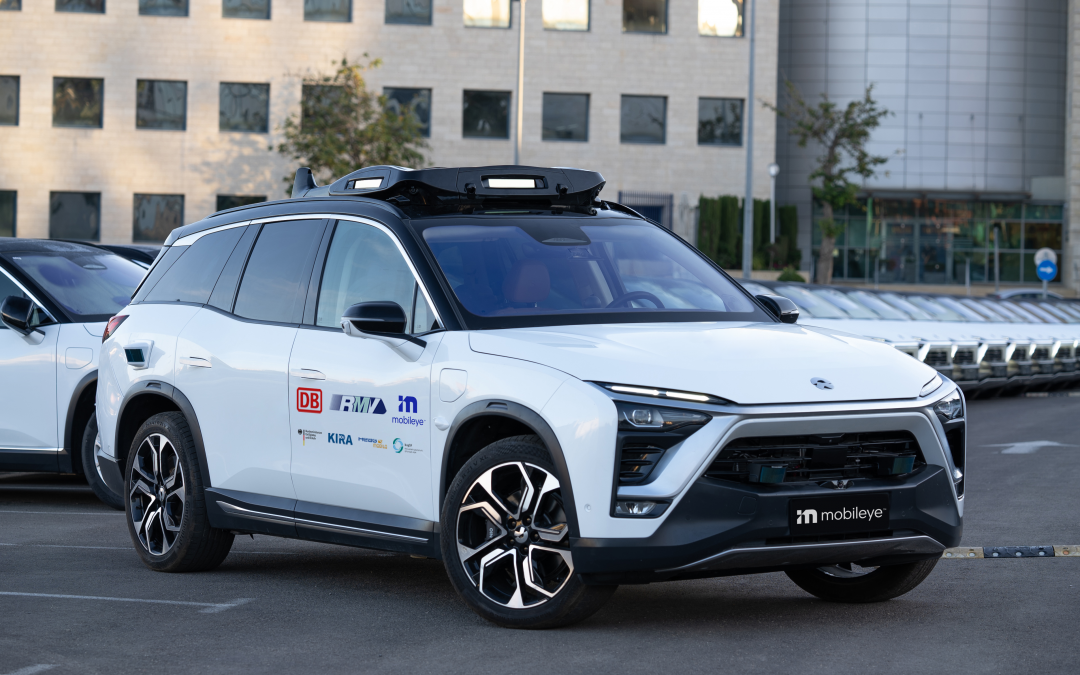 World premiere: autonomous on-demand vehicles in normal road traffic