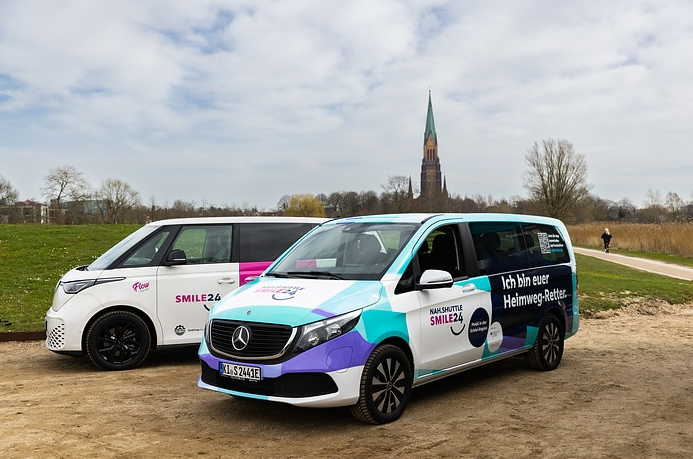 Bis zu 500 Fahrzeuge: ioki liefert On-Demand-Software für Schleswig-Holstein